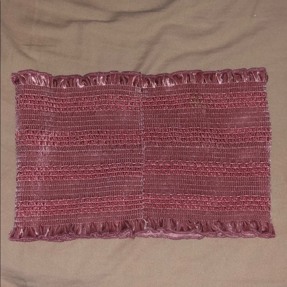 UO Silence + Noise Smocked Tube Top - Picture 3 of 4